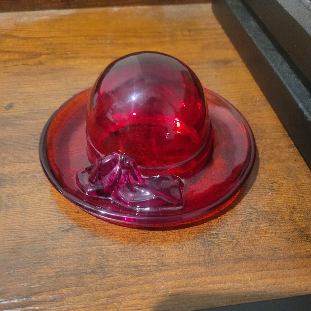 VTG Fenton Amberina Ruby Red Glass Bonnet Ladies Hat w Bow USA Glows w UV READ